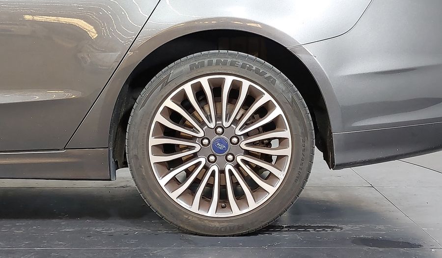 Ford Fusion 2.0 ECOBOOST TITANIUM AUTO Sedan 2017