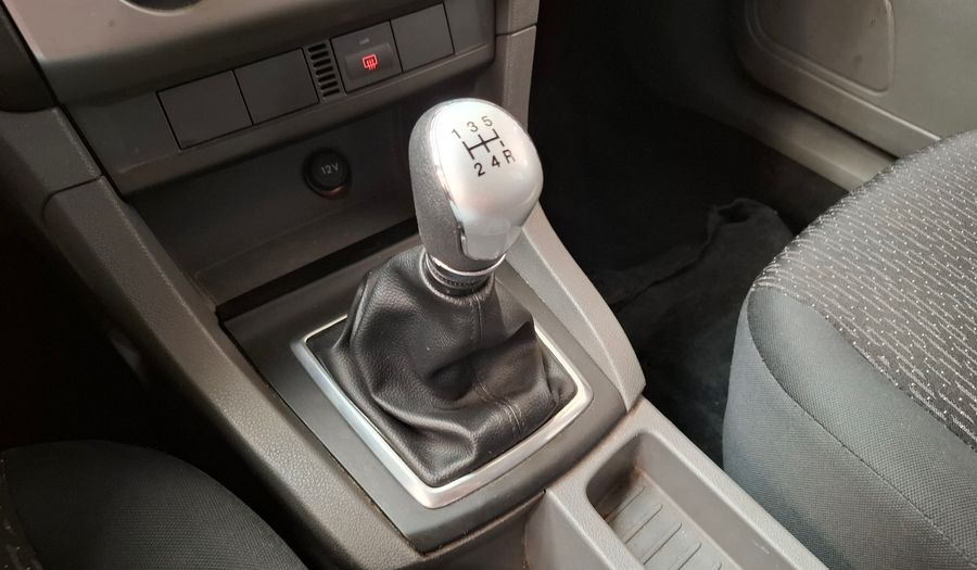 Ford Focus 1.6 STYLE Sedan 2011