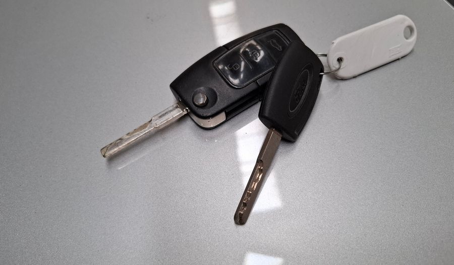 Ford Focus 1.6 STYLE Sedan 2011