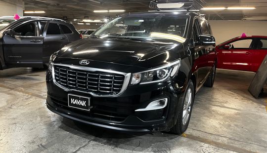 Kia • Sedona