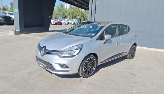 Renault • Clio
