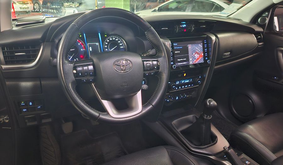 Toyota Sw4 2.8 TDI SRX 4WD Suv 2021