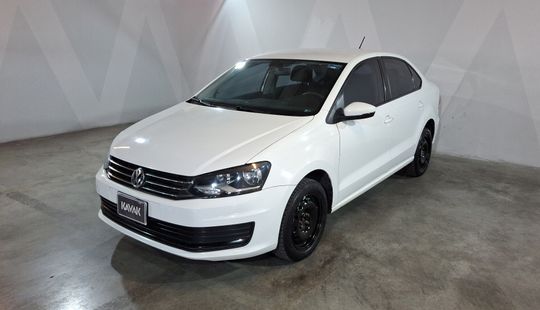Volkswagen • Vento