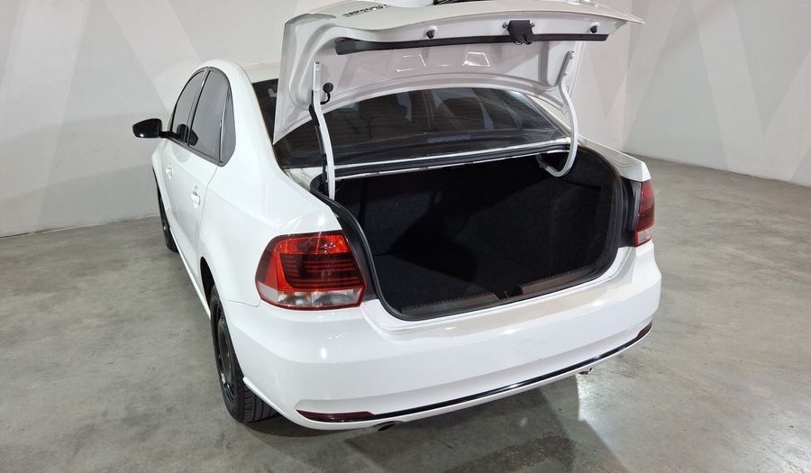 Volkswagen Vento 1.6 STARTLINE Sedan 2020