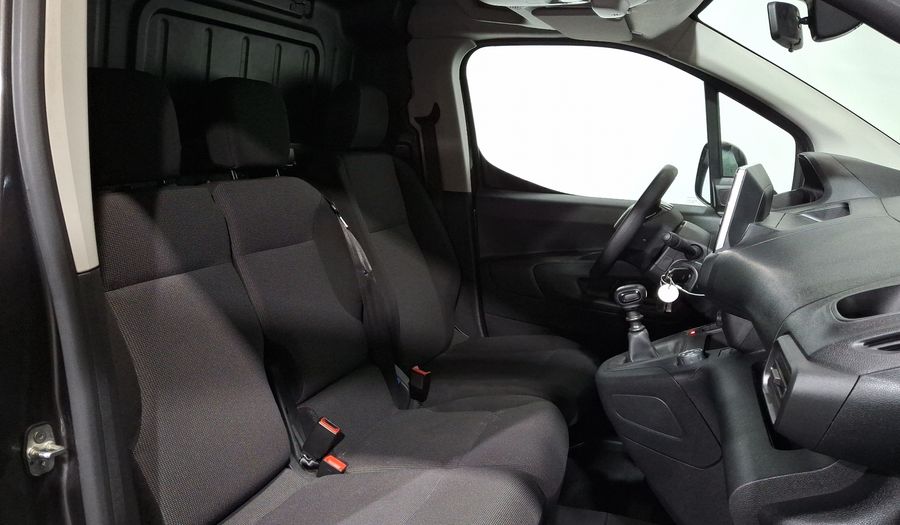 Peugeot Partner 1.2 PURETECH MAXI PACK Van 2024