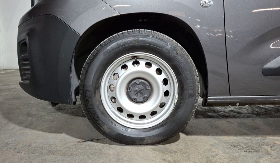 Peugeot Partner 1.2 PURETECH MAXI PACK Van 2024