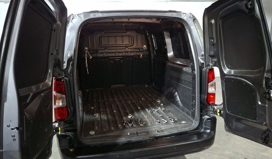 Peugeot Partner 1.2 PURETECH MAXI PACK Van 2024