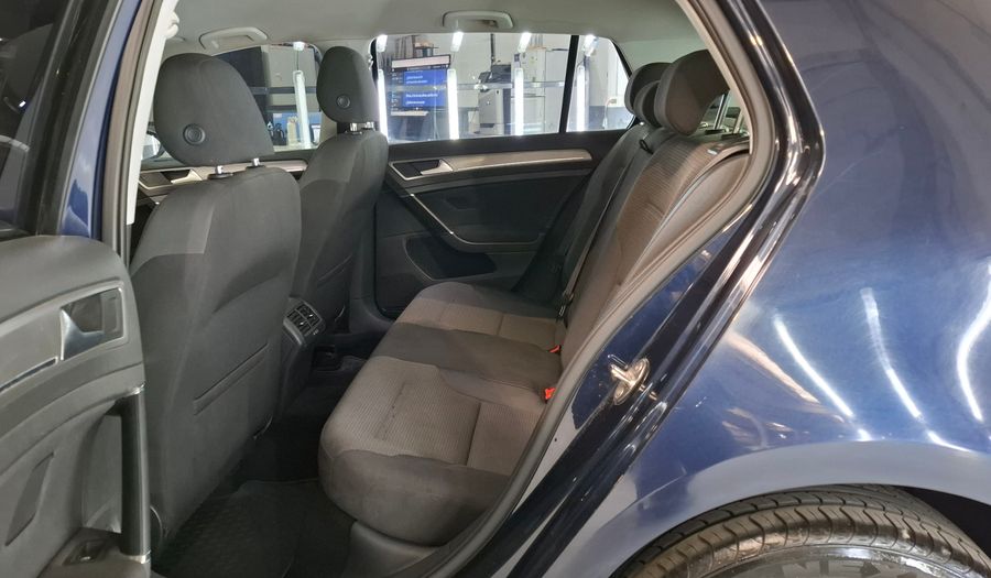 Volkswagen Golf 1.4 TSI COMFORTLINE Hatchback 2017