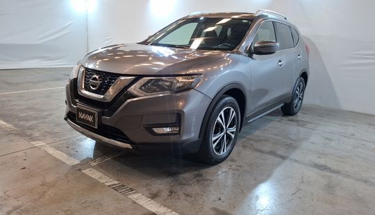 Nissan • X-Trail