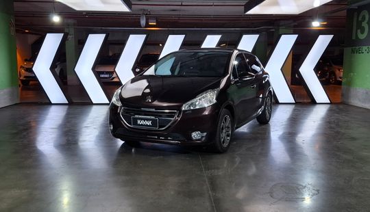 Peugeot • 208