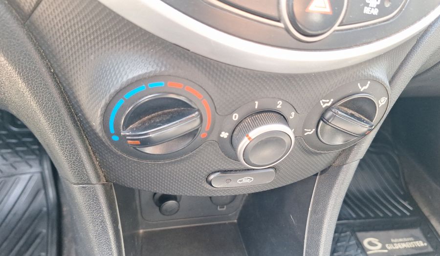 Hyundai Accent 1.4 RB GL 2AB Sedan 2017