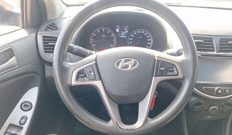 Hyundai Accent 1.4 RB GL 2AB Sedan 2017