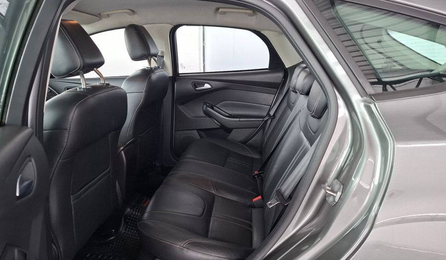 Ford Focus Iii 2.0 SE Hatchback 2014