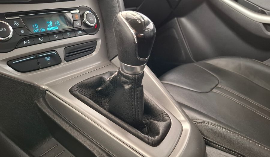 Ford Focus Iii 2.0 SE Hatchback 2014