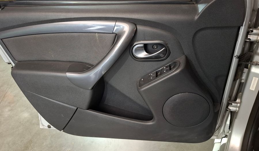 Renault Duster 2.0 16V LUXE NAV Suv 2013