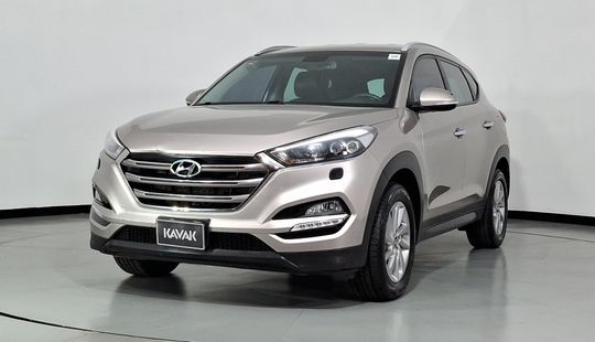 Hyundai • Tucson