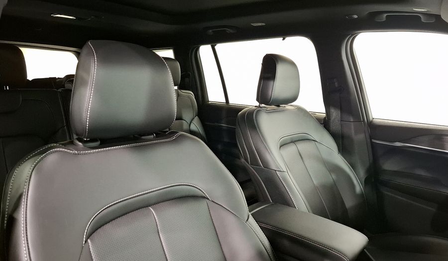 Jeep Grand Cherokee 3.6 L LIMITED V6 AUTO Suv 2025