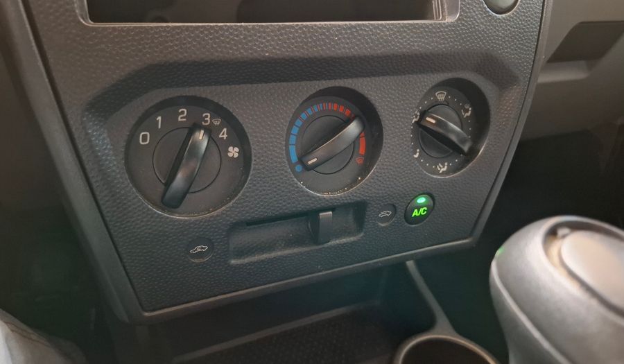 Ford Fiesta 1.6 AMBIENTE PLUS Hatchback 2008