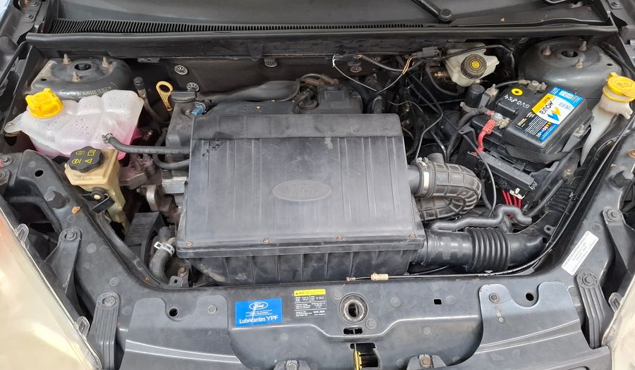 Ford Fiesta 1.6 AMBIENTE PLUS Hatchback 2008