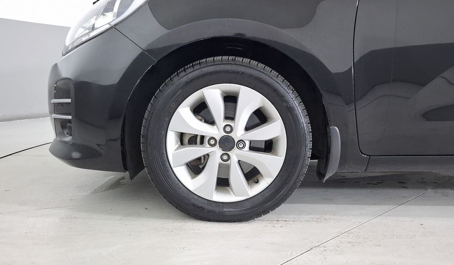 Kia Rio 1.6 EX MT Hatchback 2017