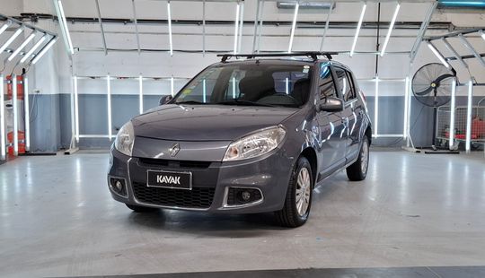 Renault • Sandero