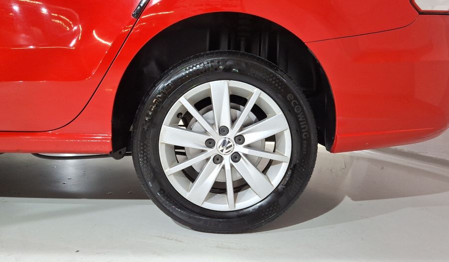 Volkswagen Vento 1.6 HIGHLINE TIPTRONIC Sedan 2017