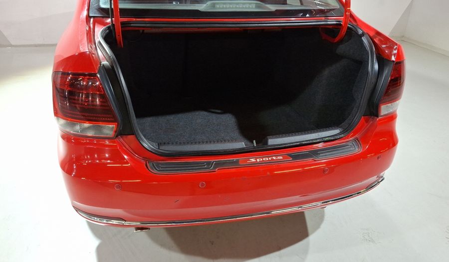 Volkswagen Vento 1.6 HIGHLINE TIPTRONIC Sedan 2017