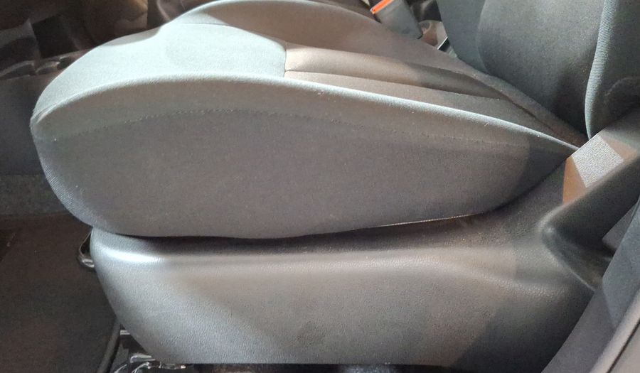 Nissan March 1.6 SENSE Hatchback 2024