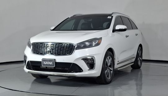 Kia • Sorento