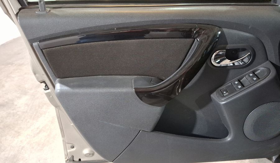 Renault Duster 2.0 DYNAMIQUE MEDIA NAV AT Suv 2017