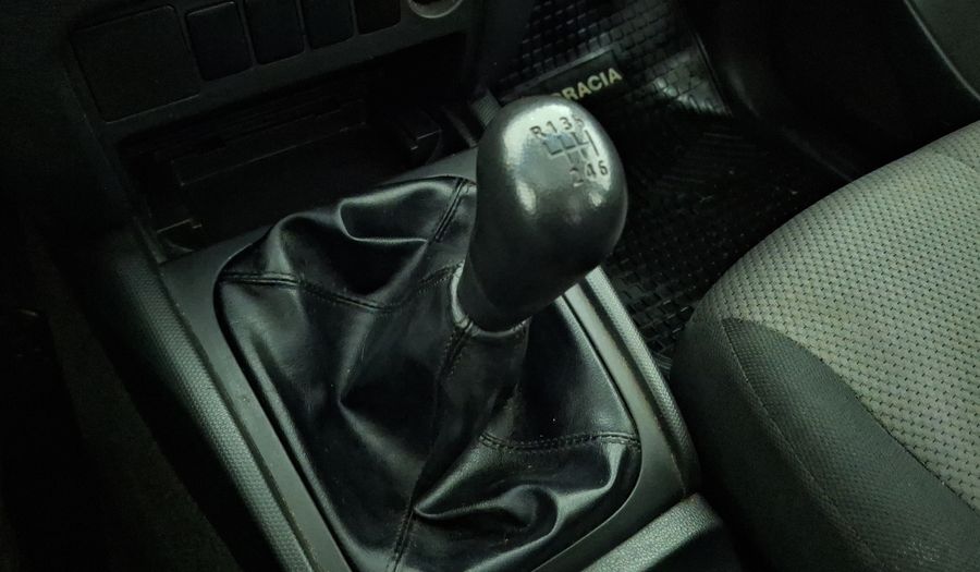 Mitsubishi L200 2.4 TD WORK DC CR Pickup 2017