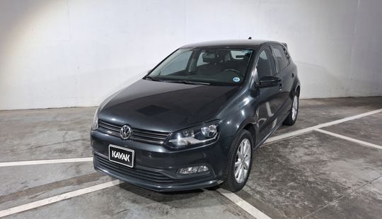 Volkswagen • Polo