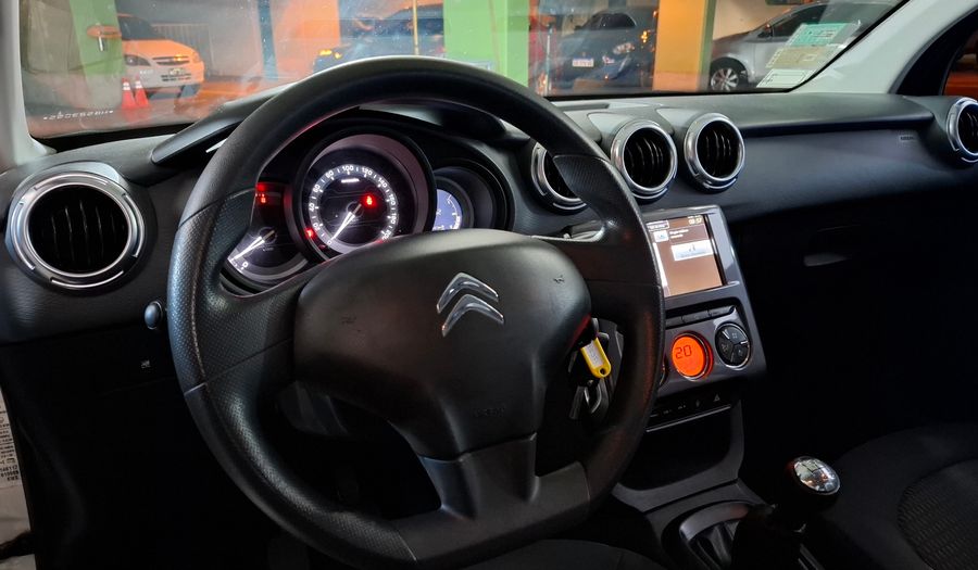 Citroen C3 1.4 FEEL Hatchback 2017