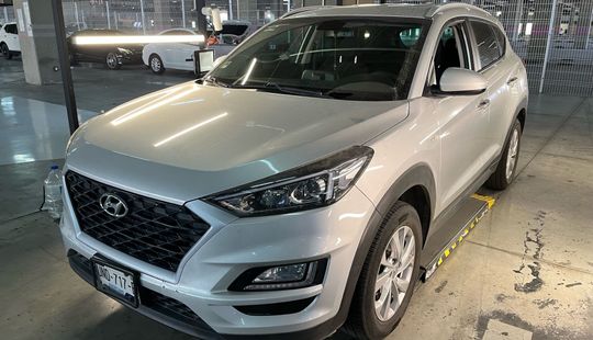 Hyundai • Tucson