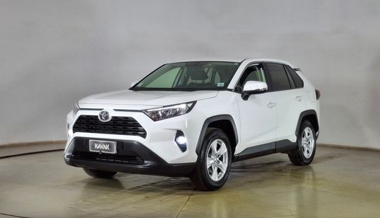 Toyota • RAV4