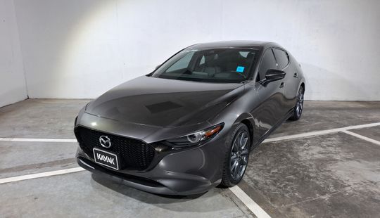 Mazda • Mazda 3