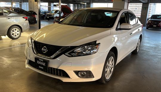 Nissan • Sentra