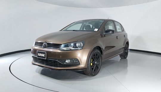 Volkswagen • Polo