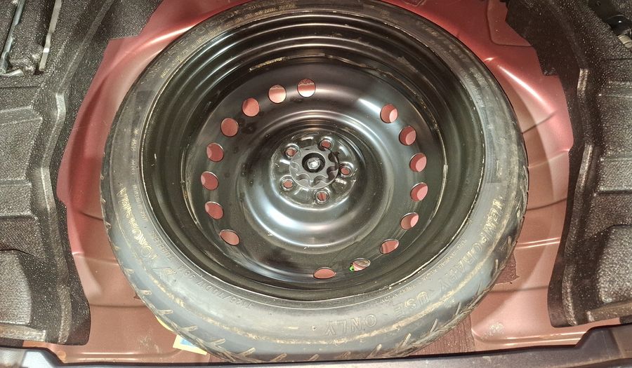 Toyota Prius 1.8 HYBRID PREMIUM SR Hatchback 2018