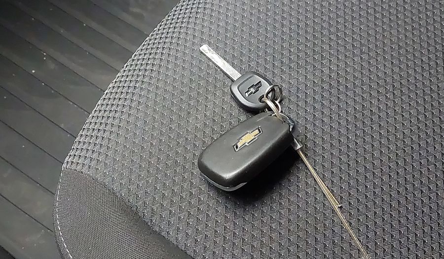 Chevrolet Onix 1.0 LT Hatchback 2022