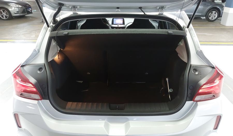 Chevrolet Onix 1.0 LT Hatchback 2022