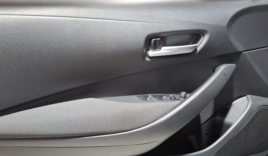 Toyota Corolla 2.0 LE CVT Sedan 2025