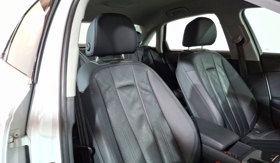 Audi A4 2.0 TFSI SELECT S-TRONIC Sedan 2017