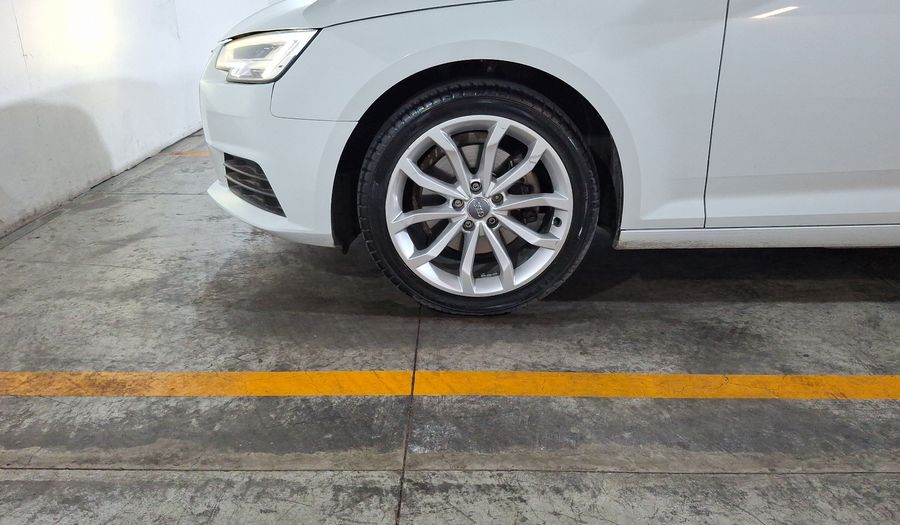 Audi A4 2.0 TFSI SELECT S-TRONIC Sedan 2017