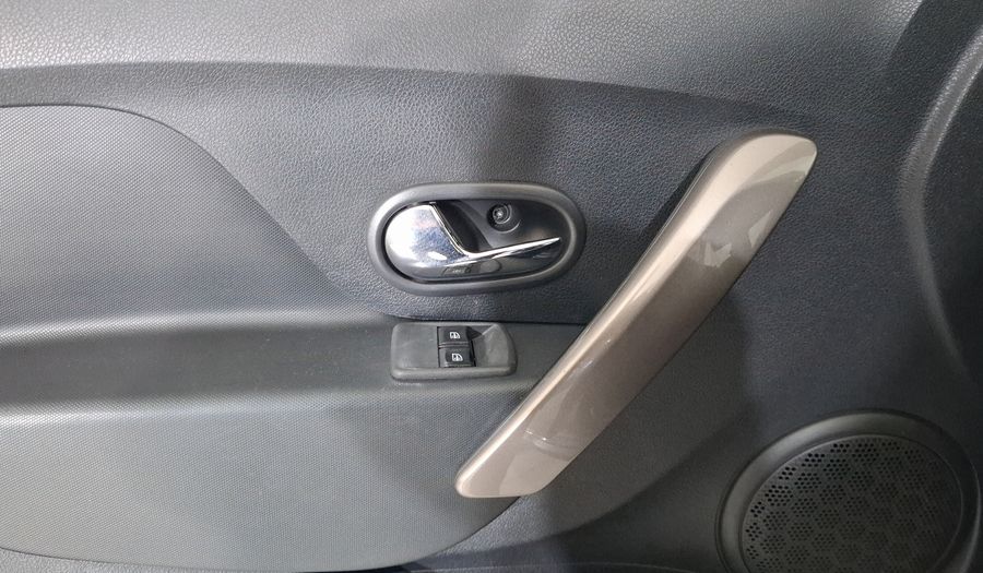 Renault Stepway 1.6 INTENS MT Hatchback 2018