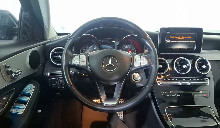 Mercedes Benz Clase C 2.0 200 CGI SPORT AT Sedan 2017