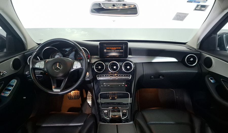Mercedes Benz Clase C 2.0 200 CGI SPORT AT Sedan 2017