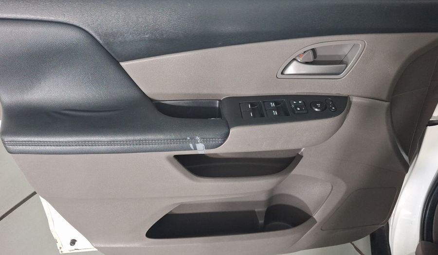 Honda Odyssey 3.5 LX AT Minivan 2012