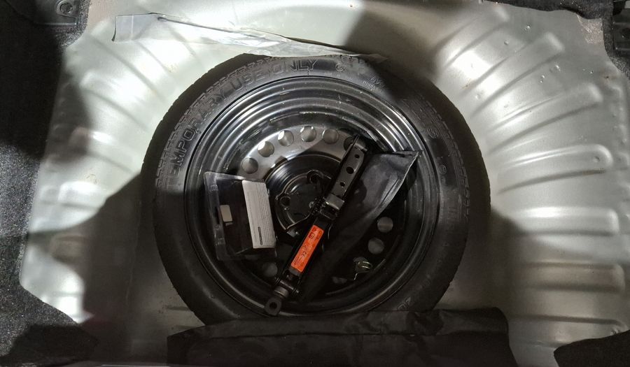 Nissan March 1.6 SENSE Hatchback 2020