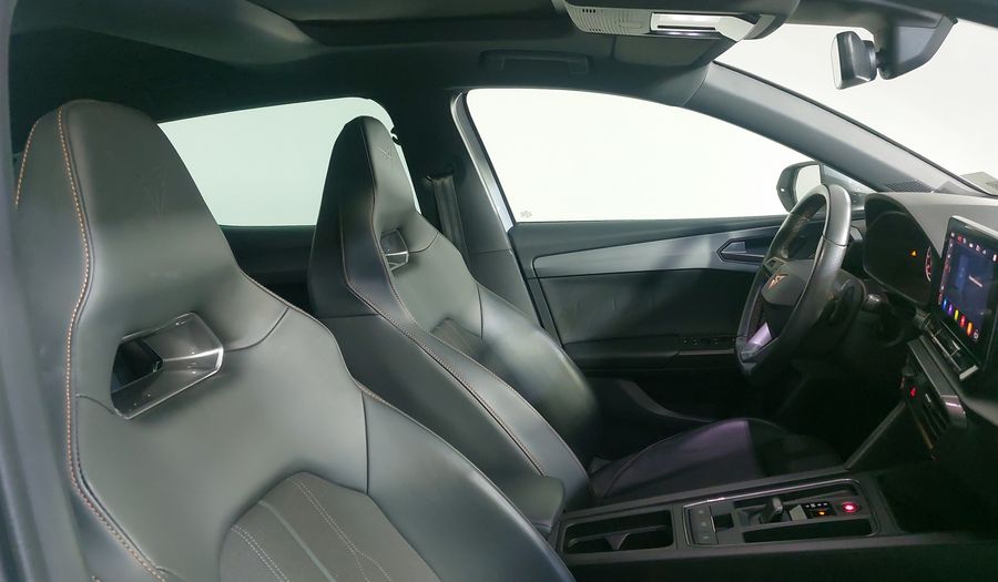 Cupra Leon 2.0 HIGH DCT Hatchback 2022